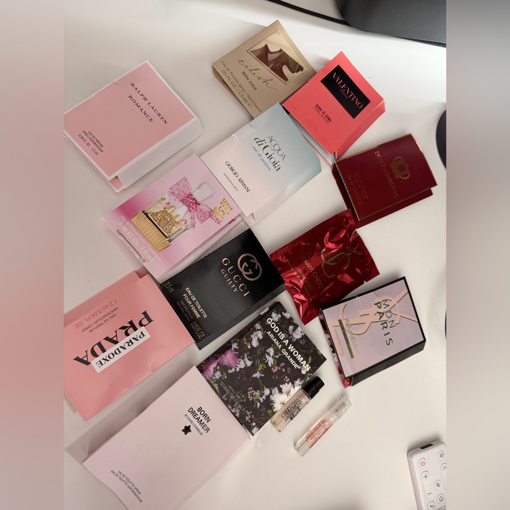 Sample perfumes